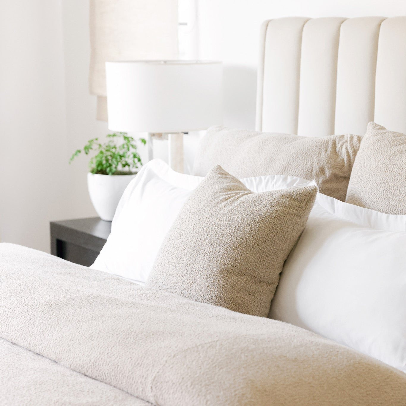 Bouclé Bed Comforter Oatmeal