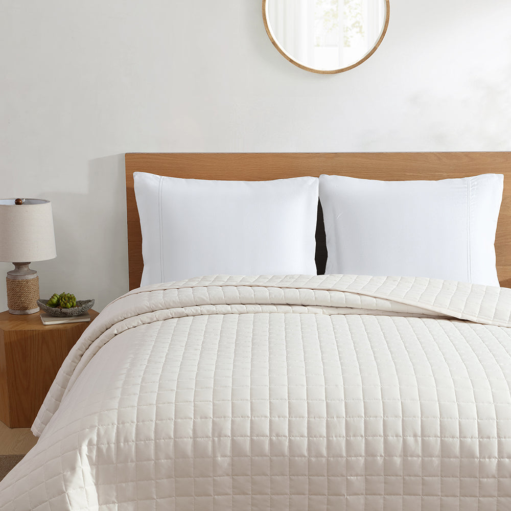 California Square Quilted Blanket Jennifer Adams® Home (US)